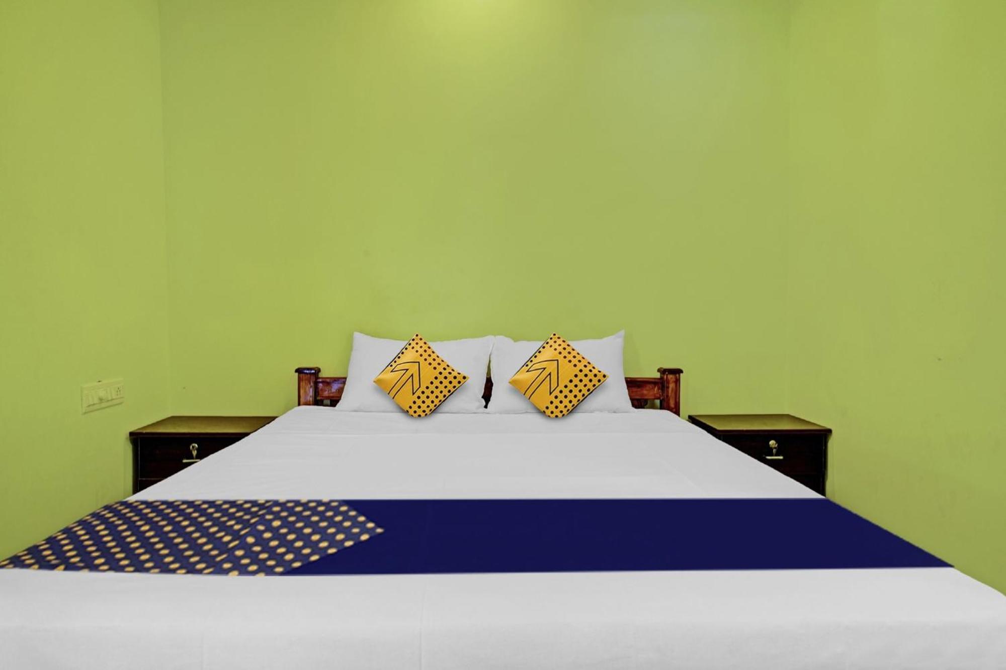 Hotel O Ss Residency Punalur Buitenkant foto